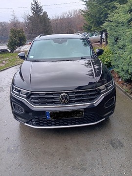 Sprzedam Volkswagen T-Roc TDI SCR DPV PREMIUM DSG