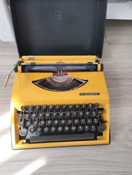 Sprzedam maszynę do pisania 