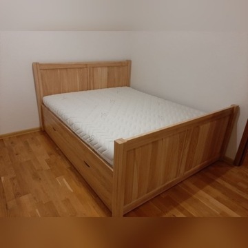 Łóżko sypialniane z szufladą 