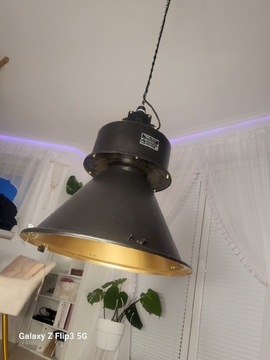 Lampa loft, industrialna,  prl, piękna,  czarna,