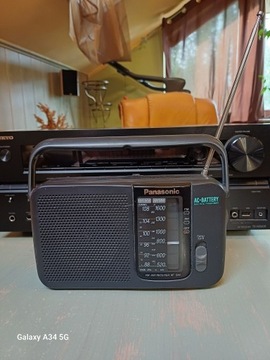 Przenośne radio Panasonic RF-544