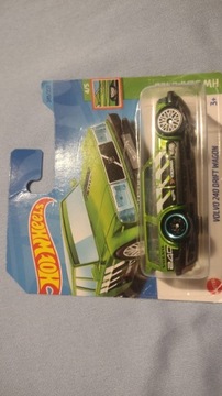 Hot Wheels Volvo 240 Drift Wagon