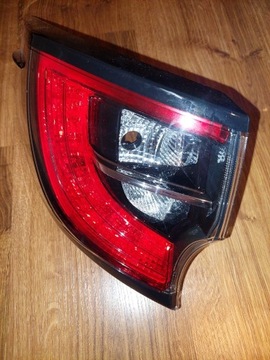 LAMPA LEWA TYŁ Toyota COROLLA kombi e21