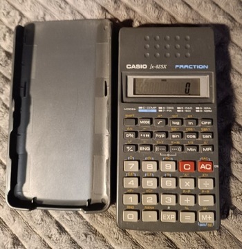 Kalkulator naukowy Casio fx-82SX Fraction 