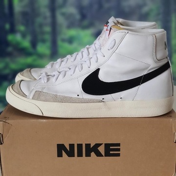 Buty NIKE Blazer MID '77 - białe - 43