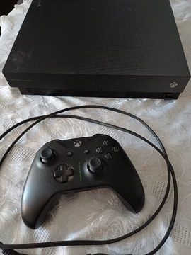 Xbox One x  sprzedam