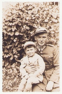 Bochnia 1933- Rotmistrz z dzieckiem