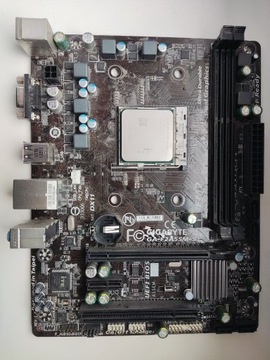 Gigabyte GA-F2A55M-S1 z procesorem AMD A4-5300