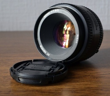Obiektyw Nikon-Nikkor 50mm /f 1,8 D
