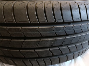 Komplet opon KUMHO 215/60 R17