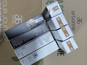 Arbonne Kryjacy Podkład SPF15 Honey Beige