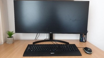 Monitor LG 34WL500-B HDR