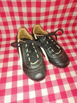 Buty korki piłkarskie dziecięce Puma rozmiar 31