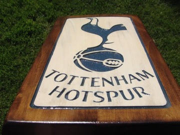Tottenham Hotspur F.C. Ręcznie rzeźbione logo 