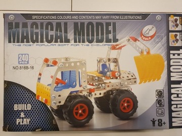 Magical Model - koparka do złożenia