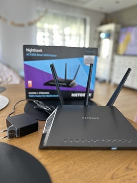 Netgear Nighthawk AC1900 R7000 Smart WiFi Router