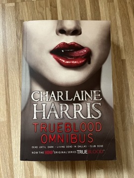 TRUE Blood po angielsku 3 części Harris Charlaine