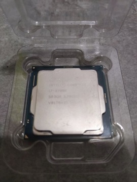 8700k 100% sprawny niskie temp