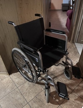 Wózek inwalidzki Basic Timago (46 cm).