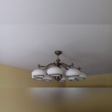 Lampa wisząca mosiężna 8 punktów świetmych