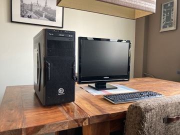 Komputer + LCD i5-4460 GTX 960 2TB 16GB