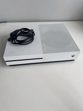 XBOX ONE S 500gb