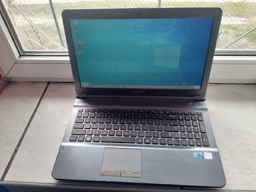 Laptop Samsung RC np-510