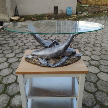 Stół ozdobny z delfinami!