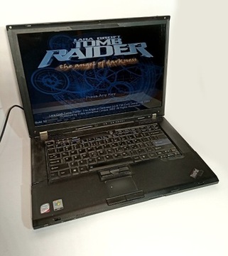 ThinkPad T61 1GB 1TB do retro 2D z Windows XP