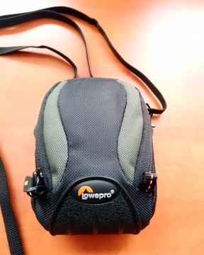 Lowepro Apex 20 AW używana torba na aparat