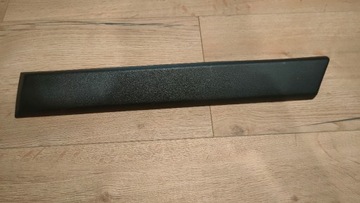 Listwa drzwi oryginalna lewy tył Golf 2 MKII 3D 