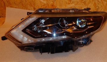 Nissan X Trail X-Trail T32 lift lampa lewa fullled