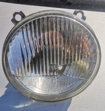 LAMPA PRAWA VW  T2 /  GOLF II  HELLA  310 115 367