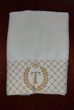 Ręcznik z monogramem - litera "T"