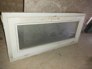 Okno drewniane prasowane 120x55