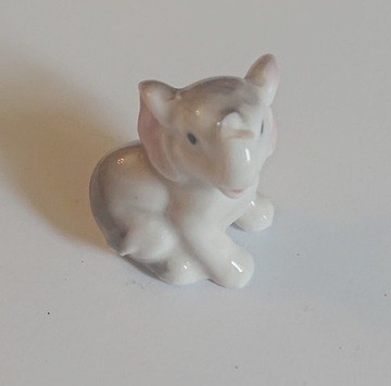 Słoń porcelanowy słonik porcelana mały figurka