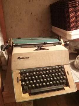 Sprawna maszyna do pisania OPTIMA
