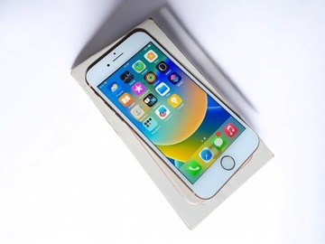 Telefon smartfon Apple iPhone 8 64GB stan idealny!