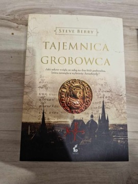 Steve Berry - Tajemnica grobowca 