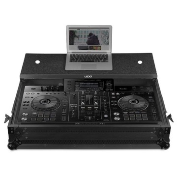 Pioneer XDJ-RX2 + UDG Ultimate Flight Case