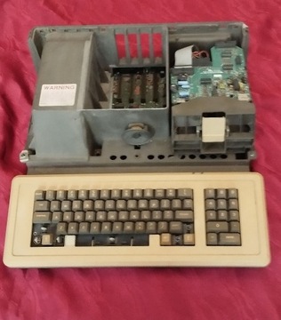 Apple III (A3S1) zabytkowy komputer 