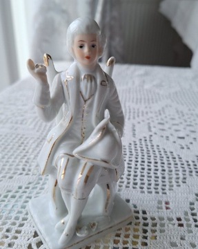 Figurka porcelanowa Kawaler 