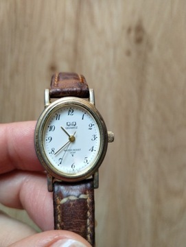 Q&Q quartz zegarek damski