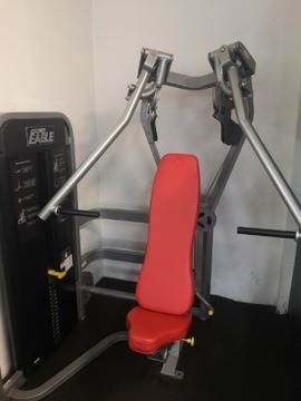 CYBEX EAGLE Maszyna do ćwiczeń klatki piersiowej