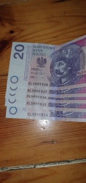 Banknoty 20 zl 21 szt.