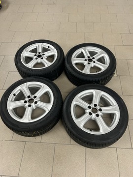 Felgi z oponami Audi 5x112