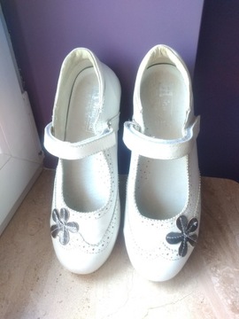 buty wizytowe skórzane dziewczęce białe rozmiar 36
