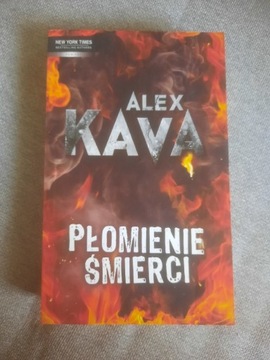 Książka "Płomienie śmierci" Alex Kava