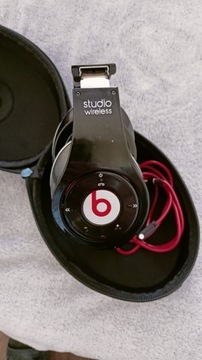 Monster BEATS BY DR. DRE STUDIO