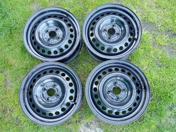 Felgi stalowe 15"  4X100 w bardzo dobrym stanie